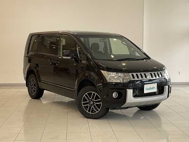 三菱 デリカＤ：５ D－Power package 新潟県 2014(平26)年 13.2万km ダイヤモンドブラックマイカ ターボ/４WD/両側パワスラ/社外ナビ/ワンセグ/社外アルミ/スマートキー/前席シートヒーター/MTモード付AT/プッシュスタート/クルーズコントロール/ヒルスタートアシスト/センターデフロック/ステアリングスイッチ/ETC/パドルシフト/社外フロアマット/オートライト/ダブルオートエアコン/パワーステアリング/パワーウィンドウ/横滑り防止/盗難防止装置/寒冷地仕様/電動格納ウィンカーミラー/保証書/取扱説明書/記録簿