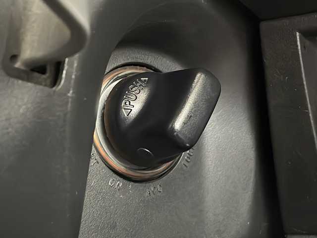 三菱 デリカＤ：５ D－Power package 新潟県 2014(平26)年 13.2万km ダイヤモンドブラックマイカ ターボ/４WD/両側パワスラ/社外ナビ/ワンセグ/社外アルミ/スマートキー/前席シートヒーター/MTモード付AT/プッシュスタート/クルーズコントロール/ヒルスタートアシスト/センターデフロック/ステアリングスイッチ/ETC/パドルシフト/社外フロアマット/オートライト/ダブルオートエアコン/パワーステアリング/パワーウィンドウ/横滑り防止/盗難防止装置/寒冷地仕様/電動格納ウィンカーミラー/保証書/取扱説明書/記録簿