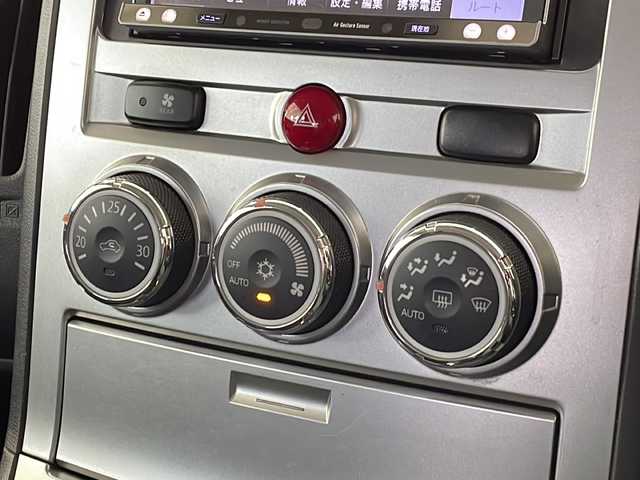 三菱 デリカＤ：５ D－Power package 新潟県 2014(平26)年 13.2万km ダイヤモンドブラックマイカ ターボ/４WD/両側パワスラ/社外ナビ/ワンセグ/社外アルミ/スマートキー/前席シートヒーター/MTモード付AT/プッシュスタート/クルーズコントロール/ヒルスタートアシスト/センターデフロック/ステアリングスイッチ/ETC/パドルシフト/社外フロアマット/オートライト/ダブルオートエアコン/パワーステアリング/パワーウィンドウ/横滑り防止/盗難防止装置/寒冷地仕様/電動格納ウィンカーミラー/保証書/取扱説明書/記録簿
