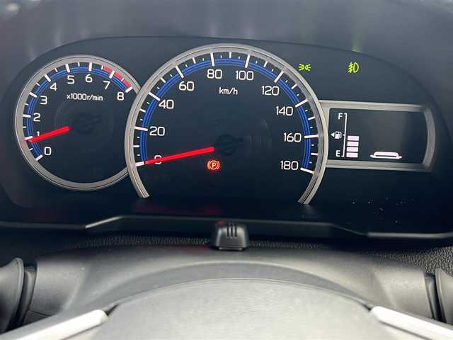 トヨタ ルーミー カスタムG 鹿児島県 2022(令4)年 1.4万km ブライトシルバーM ワンオーナー/スマートアシスト/　・衝突回避支援ブレーキ/　・車線逸脱警報/　・アダプティブクルーズコントロール/　・コーナーセンサー/　・誤発進抑制機能　他/アラウンドビューモニタ/純正7インチメモリナビ　NSZT-W68T/　・DVD・SD・Bluetooth・地デジ/ETC/コムテック前後ドラレコ　DC-DR652/純正12インチフリップダウンモニタ　V12T-R68C/両側ウェルカムパワースライドドア/純正LEDヘッドライト/純正LEDフォグライト/オートライト/前席シートヒーター/運転席・助手席シートバックテーブル/リアサンシェード/革巻きステアリング/ステアリングスイッチ/パワーモードスイッチ/純正14インチアルミホイール/充電用USB端子Type-A１口/電動オート格納ウインカー付ドアミラー/純正フロアマット/純正ドアバイザー/取扱説明書・新車保証書/スマートキー×2本/フリップダウンモニタ用リモコン
