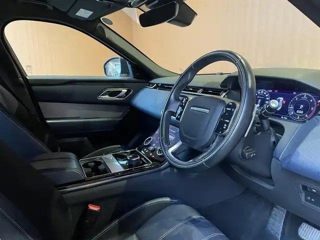 ランドローバー レンジローバーヴェラール Rダイナミック S 180PS 愛知県 2019(令1)年 5.9万km 白 黒青革コンビレザー /ドライパーアシスタンス /ACC /レーンキープ /ブラインドスポット/360度カメラ/純正ナビ /フルセグTV /MERIDIANサウンド /シートヒーター /LEDヘッドライト /純正20インチブラックアルミ /ETC/パワーテールゲート/スマートキー