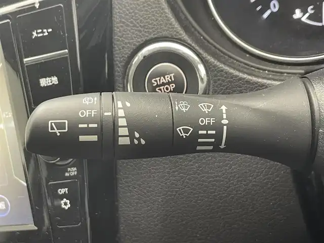日産 エクストレイル 20X 大分県 2017(平29)年 7.3万km ダイヤモンドブラック 禁煙車/純正９インチナビ/（AM/FM/CD/DVD/フルセグTV/Bluetooth）/バックカメラ/サンルーフ/コーナーセンサー/パワーバックドア/アイドリングストップ/プッシュスタート/スマートキー/ハーフレザーシート/横滑り防止装置/フォグランプ