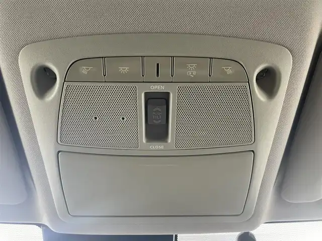 日産 エクストレイル 20X 大分県 2017(平29)年 7.3万km ダイヤモンドブラック 禁煙車/純正９インチナビ/（AM/FM/CD/DVD/フルセグTV/Bluetooth）/バックカメラ/サンルーフ/コーナーセンサー/パワーバックドア/アイドリングストップ/プッシュスタート/スマートキー/ハーフレザーシート/横滑り防止装置/フォグランプ