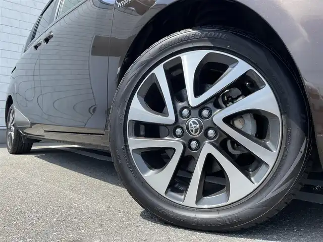 トヨタ シエンタ ハイブリッド G クエロ 福岡県 2019(令1)年 4.2万km ブラックマイカ/ヴィンテージブラウンパールクリスタルシャイン 純正9型SDナビ(フルセグTV/CD/DVD/BT)全方位モニタトヨタセーフティコーナーセンサー両側電動パワスラクルーズコントロールドラレコETC2.0シートヒーターハンドルヒーターUSB純正LEDヘッドライト純正フロアマット純正アルミホイールスマートキープッシュスタートスペアキー