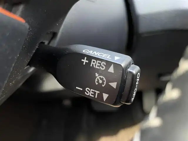 トヨタ シエンタ ハイブリッド G クエロ 福岡県 2019(令1)年 4.2万km ブラックマイカ/ヴィンテージブラウンパールクリスタルシャイン 純正9型SDナビ(フルセグTV/CD/DVD/BT)全方位モニタトヨタセーフティコーナーセンサー両側電動パワスラクルーズコントロールドラレコETC2.0シートヒーターハンドルヒーターUSB純正LEDヘッドライト純正フロアマット純正アルミホイールスマートキープッシュスタートスペアキー