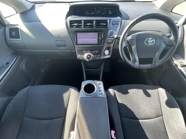 トヨタ プリウス α S チューンブラック 熊本県 2014(平26)年 7.6万km ホワイトパールクリスタルシャイン (株)IDOMが運営する【じしゃロン熊本店】の自社ローン専用車両になります。こちらは現金またはオートローンご利用時の価格です。自社ローンご希望の方は別途その旨お申付け下さい　/純正ナビ（NSZT-W62G）/バックカメラ/フルセグテレビ/DVD/CD/Bluetooth接続/ETC/LEDヘッドライト/オートライト/スマートキー/W＋サイドエアバッグ/カーテンエアバッグ