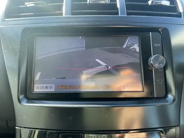 トヨタ プリウス α S チューンブラック 熊本県 2014(平26)年 7.6万km ホワイトパールクリスタルシャイン (株)IDOMが運営する【じしゃロン熊本店】の自社ローン専用車両になります。こちらは現金またはオートローンご利用時の価格です。自社ローンご希望の方は別途その旨お申付け下さい　/純正ナビ（NSZT-W62G）/バックカメラ/フルセグテレビ/DVD/CD/Bluetooth接続/ETC/LEDヘッドライト/オートライト/スマートキー/W＋サイドエアバッグ/カーテンエアバッグ