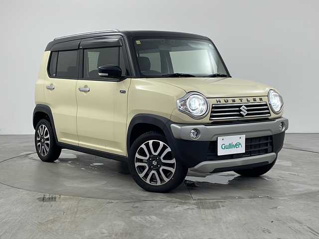 スズキ ハスラー J 兵庫県 2018(平30)年 4.9万km シフォンアイボリーメタリックブラック2トーンルーフ ・純正6.8インチディスプレイオーディオ/・Bluetooth/CD/DVD/USB/・バックカメラ/・ビルトインETC/・ドライブレコーダー/・ステアリングスイッチ/・レーンキープアシスト/・横滑り防止装置/・盗難防止装置/・衝突被害軽減システム/・純正フロアマット/・HIDヘッドライト/・純正15インチアルミホイール/・Wエアバッグ/・アイドリングストップ/・AACエアコン/・ハーフレザーシート/・前席シートヒーター/・ワンオーナー車/・取扱説明書/・保証書/・スペアキー