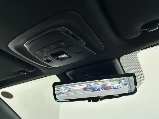トヨタ クラウン スポーツ RS 愛知県 2024(令6)年 1.6万km グレー パノラマルーフ/置くだけ充電/デジタルインナーミラー　/トヨタチームメイト/１２．３インチＤオーディオ/パノラミックビューモニター/ヘッドアップディスプレイ/パドルシフト/パワーバックドア/アドバンスドパーク/パワーシート/前席シートベンチレーション/全席シートヒーター/ハンドルヒーター/ＡＣ１００Ｖコンセント/ＥＴＣ２．０/タイプＣ/ブラインドスポットモニター/前後ドラレコ/電子パーキング/オートホールド/パワーバックドア/純正アルミ　キャリパー
