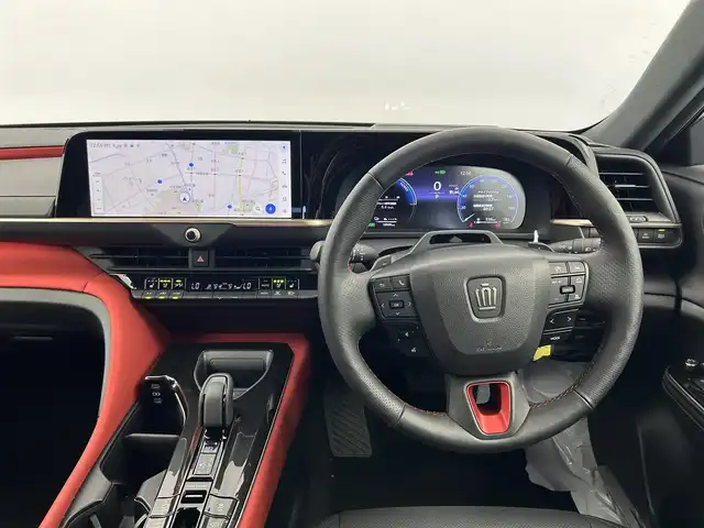 トヨタ クラウン スポーツ RS 愛知県 2024(令6)年 1.6万km グレー パノラマルーフ/置くだけ充電/デジタルインナーミラー　/トヨタチームメイト/１２．３インチＤオーディオ/パノラミックビューモニター/ヘッドアップディスプレイ/パドルシフト/パワーバックドア/アドバンスドパーク/パワーシート/前席シートベンチレーション/全席シートヒーター/ハンドルヒーター/ＡＣ１００Ｖコンセント/ＥＴＣ２．０/タイプＣ/ブラインドスポットモニター/前後ドラレコ/電子パーキング/オートホールド/パワーバックドア/純正アルミ　キャリパー