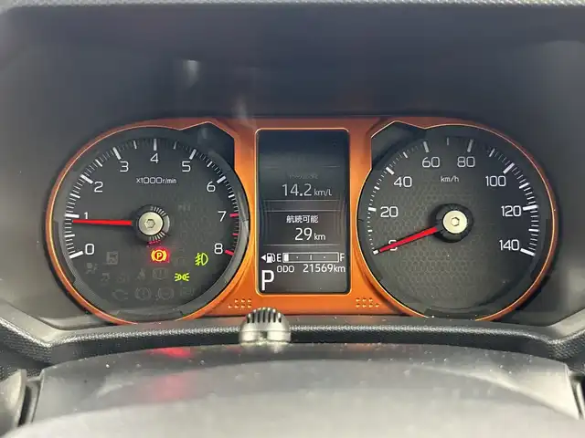 ダイハツ タフト G 愛知県 2021(令3)年 2.2万km フォレストカーキメタリック ワンオーナー/禁煙車/純正9インチナビ/（CD/DVD/Bluetooth/フルセグTV）/ガラスルーフ/スマートアシストIII/・衝突軽減ブレーキ/・レーンキープアシスト/・クリアランスソナー/・オートマチックハイビーム/ETC/ドライブレコーダー/シートヒーター/純正15インチアルミホイール/LEDヘッドライト/フロントフォグライト/スマートキー/スペアキー有/純正フロアマット/電子サイドブレーキ/オートホールド