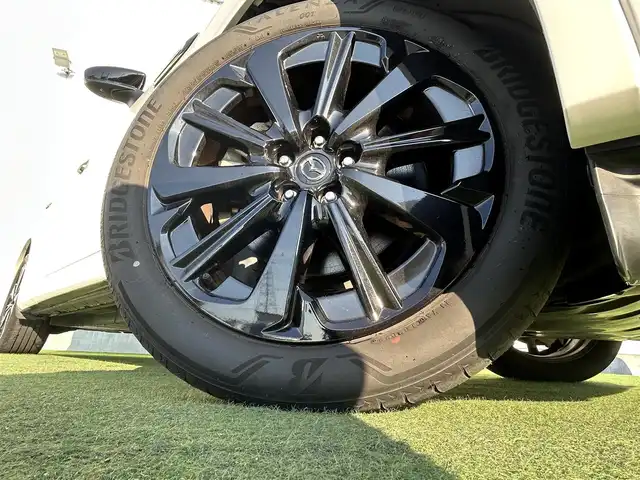 マツダ ＣＸ－６０ XD HV エクスクルーシブスポーツ 香川県 2022(令4)年 4.4万km 白 登録時走行距離：43261Kｍ/プッシュスタート/純正ディスプレイオーディオ/前席シートヒーター/前席シートクーラー/前席パワーシート/アラウンドビューモニター/ダウンヒルアシストコントロール/レーンキープアシスト/純正フロアマット/衝突軽減システム/電動格納ウィンカーミラー