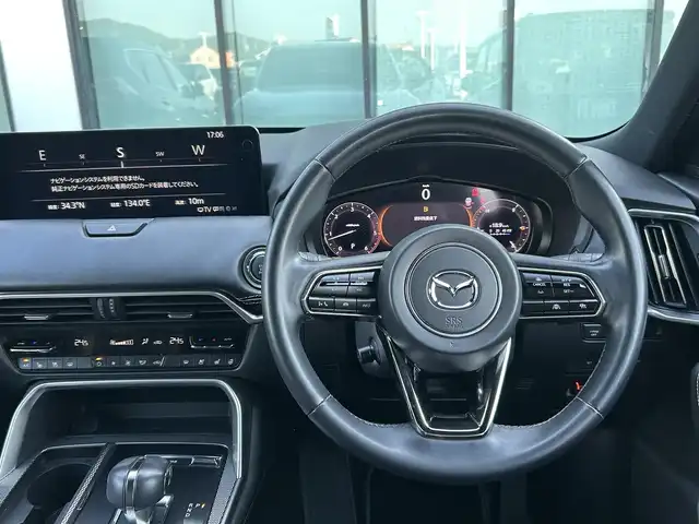 マツダ ＣＸ－６０ XD HV エクスクルーシブスポーツ 香川県 2022(令4)年 4.4万km 白 登録時走行距離：43261Kｍ/プッシュスタート/純正ディスプレイオーディオ/前席シートヒーター/前席シートクーラー/前席パワーシート/アラウンドビューモニター/ダウンヒルアシストコントロール/レーンキープアシスト/純正フロアマット/衝突軽減システム/電動格納ウィンカーミラー