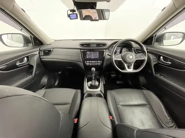 日産 エクストレイル 20Xi 道央・札幌 2018(平30)年 2.9万km ブリリアントホワイトパール ・４WD/・社外メモリナビゲーション（MDV-D505BTW）/　CD/DVD/フルセグ/BT/USB/iPod/SD/・社外ドライブレコーダー前後（DRV-MR740）/・ビルトインETC/・デジタルインナーミラー/・アラウンドビューモニター/・パワーバックドア/・エマージェンシーブレーキ/・レーダークルーズコントロール/・レーンキープアシスト/・横滑り防止装置/・プロパイロット/・前後コーナーセンサー/・オートブレーキホールド/・オートライト/・スマートキー/・プッシュスタート/・カプロンシート/・社外フロアマット/・ルーフレール/・LEDヘッドライト/・フロントフォグライト/・ヒルディセントコントロール/・保証書あり/・取説あり