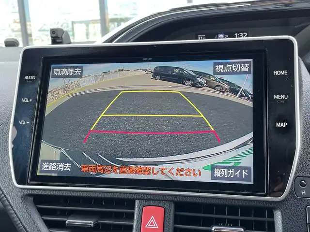 トヨタ ノア Si ダブルバイビーⅢ 千葉県 2020(令2)年 0.8万km ホワイトパールクリスタルシャイン 純正10インチナビ/(Bluetooth/TV/CD/DVD)/フリップダウンモニター/ハーフレザーシート/BLitz車高調/社外ウーファー/バックカメラ/衝突被害軽減システム/車線逸脱警報/クルーズコントロール/両側パワースライドドア/横滑り防止装置/ETC2.0/ドライブレコーダー/アイドリングストップ/LEDヘッドライト/フォグランプ/オートライト/ウィンカーミラー/電動格納ミラー/社外18インチAW/プッシュスタート/スマートキー/フロアマット/ドアバイザー/スペアキー/取扱説明書/保証書