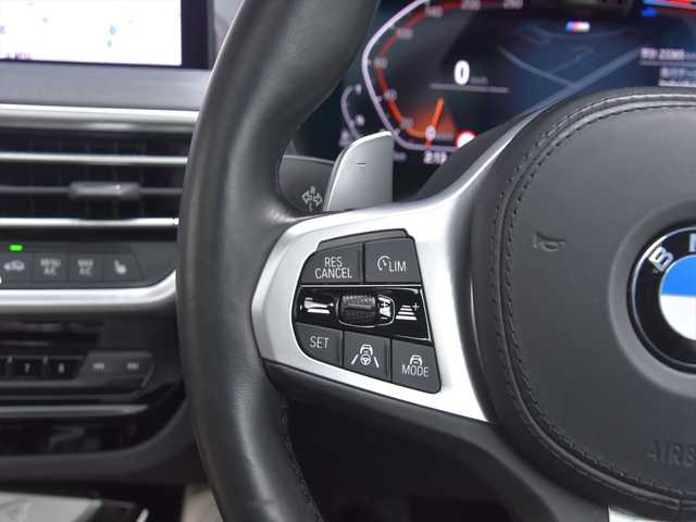 ＢＭＷ Ｘ４ xDrive 20d Mスポーツ 和歌山県 2022(令4)年 2.4万km アルピンホワイトⅢ パノラマSR /ホワイトレザー /HUD /前後ドラレコ /オートテールゲート /ステアリングヒーター /ジェスチャーコントロール /ACC /BSM /LKA /CarPlay /ナビ /360度カメラ /TV /パワーシート /シートヒーター /純20incAW /LED