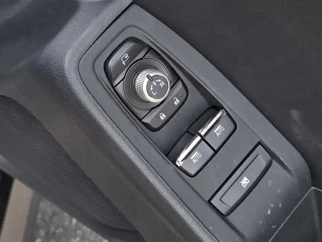 スバル ＢＲＺ S 鹿児島県 2021(令3)年 3.2万km マグネタイトグレーメタリック ６ＭＴ　/純正９インチＳＤナビ　/前方純正ドライブレコーダー　/レーダークルーズコントロール　/Ｂｌｕｅｔｏｏｔｈオーディオ　/フルセグテレビ　/リアアダンダーディフューザー　/ＥＴＣ　/Ｄ＋Ｎ席シートヒーター/レザーシート/スバルリヤビークルディテクション/プリクラッシュブレーキ/後退時ブレーキアシスト/プッシュスタート/スマートキー/横滑り防止装置/レーンキープアシスト/エアバッグ(W+サイド)