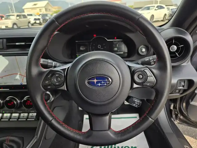 スバル ＢＲＺ S 鹿児島県 2021(令3)年 3.2万km マグネタイトグレーメタリック ６ＭＴ　/純正９インチＳＤナビ　/前方純正ドライブレコーダー　/レーダークルーズコントロール　/Ｂｌｕｅｔｏｏｔｈオーディオ　/フルセグテレビ　/リアアダンダーディフューザー　/ＥＴＣ　/Ｄ＋Ｎ席シートヒーター/レザーシート/スバルリヤビークルディテクション/プリクラッシュブレーキ/後退時ブレーキアシスト/プッシュスタート/スマートキー/横滑り防止装置/レーンキープアシスト/エアバッグ(W+サイド)