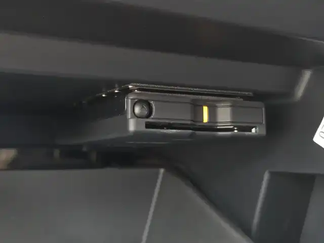 スバル ＢＲＺ S 鹿児島県 2021(令3)年 3.2万km マグネタイトグレーメタリック ６ＭＴ　/純正９インチＳＤナビ　/前方純正ドライブレコーダー　/レーダークルーズコントロール　/Ｂｌｕｅｔｏｏｔｈオーディオ　/フルセグテレビ　/リアアダンダーディフューザー　/ＥＴＣ　/Ｄ＋Ｎ席シートヒーター/レザーシート/スバルリヤビークルディテクション/プリクラッシュブレーキ/後退時ブレーキアシスト/プッシュスタート/スマートキー/横滑り防止装置/レーンキープアシスト/エアバッグ(W+サイド)