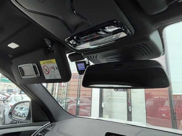 ＢＭＷ Ｘ３ xDrive20d 宮城県 2019(平31)年 7.2万km パール 登録時走行距離７２０７４ｋｍ/プッシュスタート/パワーステアリング/パワーウインドウ/４WD/パーキングアシスト/アイドリングストップ/ダブルエアコン/レーダークルーズコントロール/Bluetooth接続/USB/CD/DVD/AM/FM/TV(走行中可能)/ドライブレコーダー(前方)/純正フロアマット/１９インチ純正アルミホイール/パワーシート(運転席・助手席)/ABS/横滑り防止装置/盗難防止装置/オートライト/オートマッチクハイビーム/ダウンヒルアシストコントロール/コーナーセンサー前後/LEDヘッドライト/アラウンドビューモニター/パドルシフト/シートメモリー/フォグランプ