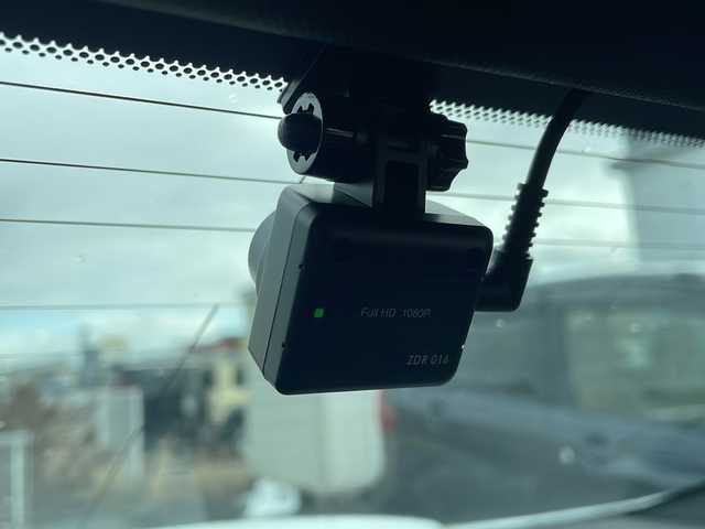 トヨタ クラウン ハイブリッド RS 岩手県 2021(令3)年 4.4万km プレシャスホワイトパール トヨタセーフティセンス/純正12.3インチナビ/　CD/DVD/Bluetooth/フルセグ/バックカメラ/ハーフレザーシート/前席パワーシート/前席シートヒーター/ステアリングヒーター/レーダークルーズコントロール/クリアランスソナー/BSM/ビルトインETC/革巻きステアリング/ステアリングスイッチ/LEDヘッドライト/LEDフォグランプ/純正AW