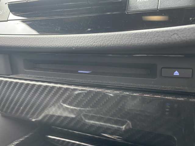 トヨタ クラウン ハイブリッド RS 岩手県 2021(令3)年 4.4万km プレシャスホワイトパール トヨタセーフティセンス/純正12.3インチナビ/　CD/DVD/Bluetooth/フルセグ/バックカメラ/ハーフレザーシート/前席パワーシート/前席シートヒーター/ステアリングヒーター/レーダークルーズコントロール/クリアランスソナー/BSM/ビルトインETC/革巻きステアリング/ステアリングスイッチ/LEDヘッドライト/LEDフォグランプ/純正AW