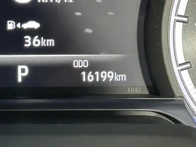 トヨタ ハリアー ハイブリッド Z 大阪府 2020(令2)年 1.7万km プレシャスブラックパール モデリスタエアロ JBLサウンド 純正12.3incナビTV 360カメラ デジタルインナーミラー ハーフレザー 電動リアゲート ヘッドアップディスプレイ レーダークルコン 衝突軽減B レーンアシスト BSM 置き型充電