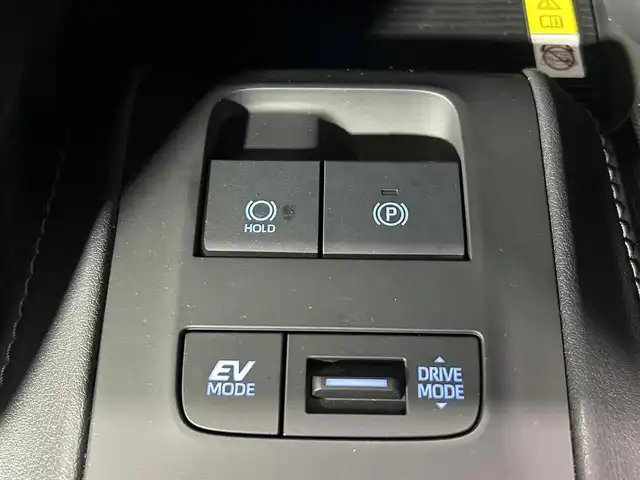 トヨタ ハリアー ハイブリッド Z 大阪府 2020(令2)年 1.7万km プレシャスブラックパール モデリスタエアロ JBLサウンド 純正12.3incナビTV 360カメラ デジタルインナーミラー ハーフレザー 電動リアゲート ヘッドアップディスプレイ レーダークルコン 衝突軽減B レーンアシスト BSM 置き型充電