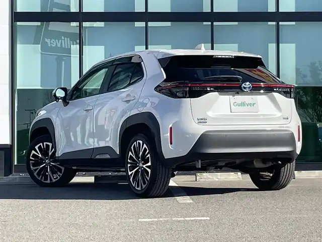 トヨタ ヤリスクロス ハイブリッド Z 和歌山県 2020(令2)年 4.1万km ホワイトパールクリスタルシャイン 純正8インチナビ/バックカメラ/衝突軽減ブレーキ/レーダークルコン/ブラインドスポットモニター/オートライト/前後コーナーセンサー/ビルトインETC/前後ドラレコ/シートヒーター/パワーシート/オートホールド/ステリモ/LEＤヘッドライト/レベライザー