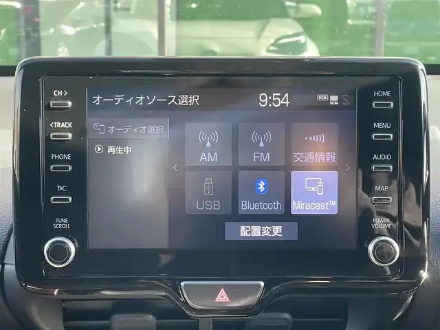 トヨタ ヤリスクロス ハイブリッド Z 和歌山県 2020(令2)年 4.1万km ホワイトパールクリスタルシャイン 純正8インチナビ/バックカメラ/衝突軽減ブレーキ/レーダークルコン/ブラインドスポットモニター/オートライト/前後コーナーセンサー/ビルトインETC/前後ドラレコ/シートヒーター/パワーシート/オートホールド/ステリモ/LEＤヘッドライト/レベライザー