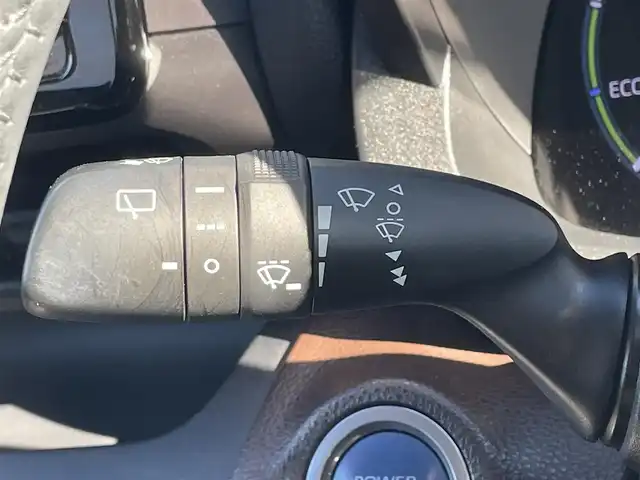 トヨタ ヤリスクロス ハイブリッド Z 和歌山県 2020(令2)年 4.1万km ホワイトパールクリスタルシャイン 純正8インチナビ/バックカメラ/衝突軽減ブレーキ/レーダークルコン/ブラインドスポットモニター/オートライト/前後コーナーセンサー/ビルトインETC/前後ドラレコ/シートヒーター/パワーシート/オートホールド/ステリモ/LEＤヘッドライト/レベライザー