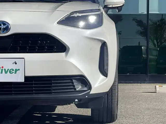 トヨタ ヤリスクロス ハイブリッド Z 和歌山県 2020(令2)年 4.1万km ホワイトパールクリスタルシャイン 純正8インチナビ/バックカメラ/衝突軽減ブレーキ/レーダークルコン/ブラインドスポットモニター/オートライト/前後コーナーセンサー/ビルトインETC/前後ドラレコ/シートヒーター/パワーシート/オートホールド/ステリモ/LEＤヘッドライト/レベライザー