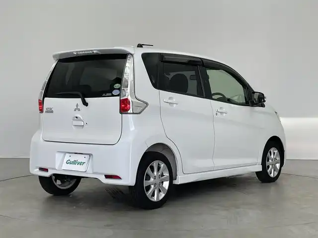 三菱 ｅＫカスタム G 埼玉県 2013(平25)年 4.1万km シルキーホワイト ワンオーナー /純正ナビTV/バックカメラ/スマートキー/プッシュスタート/純正１４インチアルミホイール/純正フロアマット