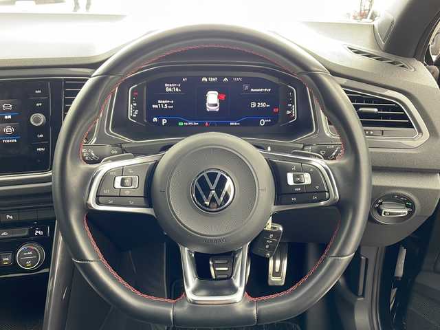 フォルクスワーゲン ＶＷ Ｔ－ロック TDI スポーツ 兵庫県 2022(令4)年 0.9万km ディープブラックパールエフェクト 純正ナビ/電動リアゲート/バックカメラ/レーダークルーズコントロール/前後ドライブレコーダー/BSM/純正アルミホイール/純正フロアマット