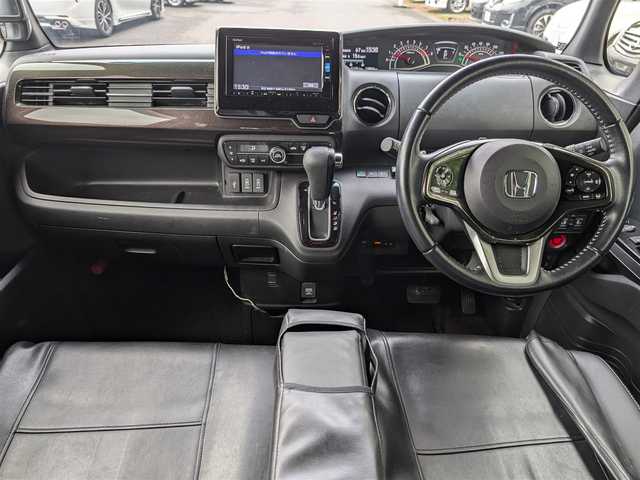 ホンダ Ｎ ＢＯＸ G L ターボ ホンダセンシング 栃木県 2018(平30)年 11.9万km クリスタルブラックパール (株)IDOMが運営する【じしゃロン宇都宮店】の自社ローン対象車両になります。こちらは現金またはオートローンご利用時の価格です。自社ローンご希望の方は別途その旨お申付け下さい/純正ナビ/CD/DVD/BT/TV/衝突軽減システム/クルーズコントロール/レーンキープアシスト/両側パワースライドドア/ハーフレザーシート/ETC/バックカメラ/先行車発進お知らせ機能/シートカバー/スマートキー/プッシュスタート/BLITZ車高調/純正AW