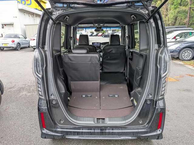 ホンダ Ｎ ＢＯＸ G L ターボ ホンダセンシング 栃木県 2018(平30)年 11.9万km クリスタルブラックパール (株)IDOMが運営する【じしゃロン宇都宮店】の自社ローン対象車両になります。こちらは現金またはオートローンご利用時の価格です。自社ローンご希望の方は別途その旨お申付け下さい/純正ナビ/CD/DVD/BT/TV/衝突軽減システム/クルーズコントロール/レーンキープアシスト/両側パワースライドドア/ハーフレザーシート/ETC/バックカメラ/先行車発進お知らせ機能/シートカバー/スマートキー/プッシュスタート/BLITZ車高調/純正AW