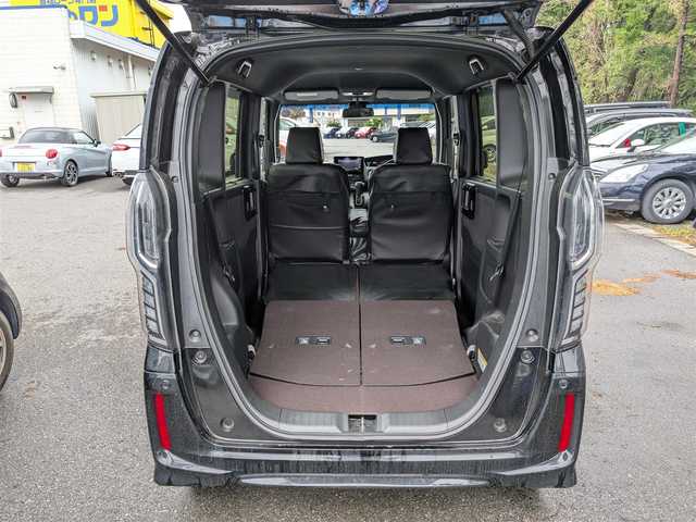 ホンダ Ｎ ＢＯＸ G L ターボ ホンダセンシング 栃木県 2018(平30)年 11.9万km クリスタルブラックパール (株)IDOMが運営する【じしゃロン宇都宮店】の自社ローン対象車両になります。こちらは現金またはオートローンご利用時の価格です。自社ローンご希望の方は別途その旨お申付け下さい/純正ナビ/CD/DVD/BT/TV/衝突軽減システム/クルーズコントロール/レーンキープアシスト/両側パワースライドドア/ハーフレザーシート/ETC/バックカメラ/先行車発進お知らせ機能/シートカバー/スマートキー/プッシュスタート/BLITZ車高調/純正AW