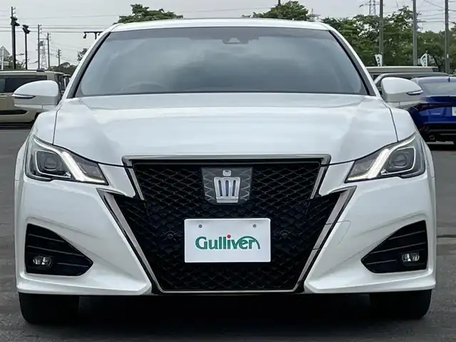 トヨタ クラウン ハイブリッド アスリートS Four JフロンティアLTD 道央・札幌 2017(平29)年 10.8万km ホワイトパールクリスタルシャイン ４WD/寒冷地仕様/サンルーフ/純正メーカーナビ/CD/DVD/BD/BT/フルセグ/プリクラッシュセーフティ/横滑り防止装置/レーダークルーズコントロール/レーンキープアシスト/パーキングアシスト/クリアランスソナー/バックカメラ/ビルトインETC2.0/自動防眩ミラー/ワイパーデアイサー/h粗衣EVMODE/前席パワーシート/前席シートヒーター/前席エアシート/レザーシート/革巻きウッドコンビステアリング/ステアリングリモコン/ハンドルヒーター/MTモード付AT/プッシュスタート/リモートスタート/LEDヘッドライト/オートライト/フォグランプ/電動格納ミラー/ヒーテッドドアミラー/ウィンカーミラー/純正フロアマット/ドアバイザー/社外AW付冬タイヤ積込/215/55/R17/2021年/山7mm