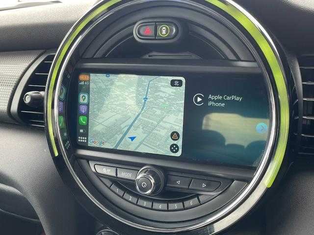 ＭＩＮＩ ミニ クーパー D 埼玉県 2018(平30)年 2.4万km 青Ｍ 純正ナビ　/ＡｐｐｌｅＣａｒＰｌａｙ　/JCWステアリング　/Ｂｌｕｅｔｏｏｔｈ接続　/バックカメラ　/インテリジェントセーフティ　/パーキングアシスト　/ＬＥＤヘッドライト　/ＥＴＣ　/クルーズコントロール