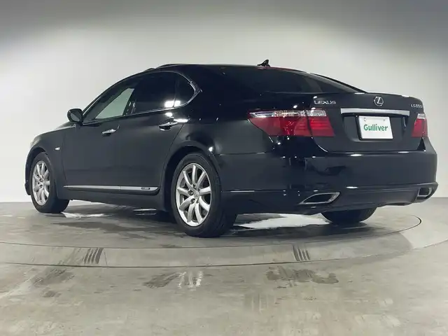 レクサス ＬＳ 600h バージョンU Iパック 福岡県 2009(平21)年 13.3万km ブラック 純正HDDナビ（フルセグTV/DVD/CD/BT）バックモニターレクサスセーフティー黒革シートサンルーフパワーシート3眼LEDビルトインETC全席シートヒータースマートキープッシュスタート