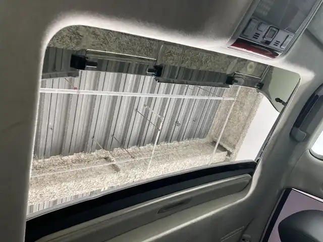 レクサス ＬＳ 600h バージョンU Iパック 福岡県 2009(平21)年 13.3万km ブラック 純正HDDナビ（フルセグTV/DVD/CD/BT）バックモニターレクサスセーフティー黒革シートサンルーフパワーシート3眼LEDビルトインETC全席シートヒータースマートキープッシュスタート