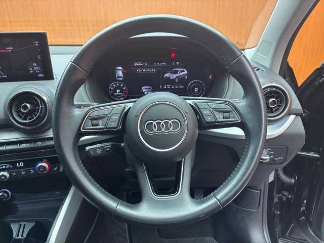 アウディ Ｑ２ 1．0 TFSI スポーツ 千葉県 2018(平30)年 4.8万km ミトスブラックメタリック アシスタンスＰＫＧ　/バーチャルコックピット　/純正ナビ　/バックカメラ　/電動リアゲート　/ＡＣＣ　/シートヒーター　/サイドアシスト　/レーンアシスト　/ＥＴＣ