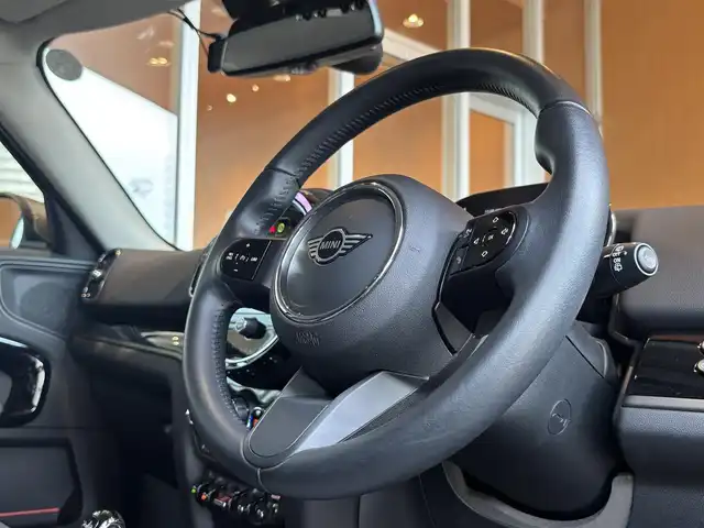 ＭＩＮＩ ＢＭＷ ミニ クロスオーバー クーパー D 宮城県 2022(令4)年 3.7万km 黒Ⅱ ワンオーナー/インテリジェントセーフティ/ドライビングアシストプラスパッケージ/アップルカープレイ/LEDヘッドライト/ハーフレザーシート/シートヒーター/クルーズコントロール/ETC/アンビエントライト/純正前後ドライブレコーダー