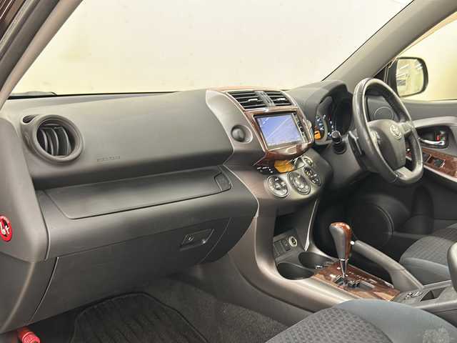 トヨタ ヴァンガード 240S 道央・札幌 2012(平24)年 11.5万km ブラキッシュレッドマイカ /純正ナビ(NHZD-W62G)//純正オーディオ//純正フルセグテレビ//車外バックカメラ//ルーフレール//DVD再生//CD//Bluetooth接続//横滑り防止装置//ダウンヒルアシストコントロール//4WD//MTモード付きAT//寒冷地仕様//パワーステアリング//パワーウィンドウ//ABS//エンジンスタートボタン//スマートキー//スペアキー1本//社外AW冬タイヤ積載//純正フロアマット//純正アルミホイール//カーテンエアバック//ダブルエアバック
