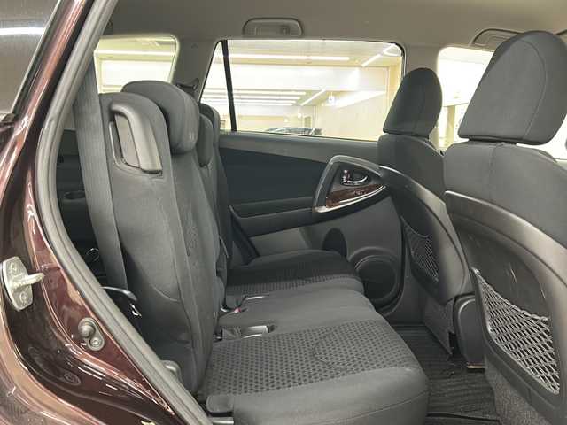 トヨタ ヴァンガード 240S 道央・札幌 2012(平24)年 11.5万km ブラキッシュレッドマイカ /純正ナビ(NHZD-W62G)//純正オーディオ//純正フルセグテレビ//車外バックカメラ//ルーフレール//DVD再生//CD//Bluetooth接続//横滑り防止装置//ダウンヒルアシストコントロール//4WD//MTモード付きAT//寒冷地仕様//パワーステアリング//パワーウィンドウ//ABS//エンジンスタートボタン//スマートキー//スペアキー1本//社外AW冬タイヤ積載//純正フロアマット//純正アルミホイール//カーテンエアバック//ダブルエアバック