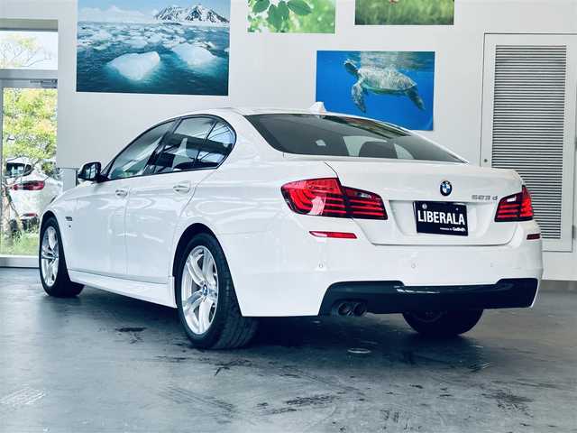 ＢＭＷ ５２３ｄ Mスポーツ 大阪府 2016(平28)年 3.1万km アルピンホワイトⅢ パワーシート/Dシートメモリ/インテリジェントセーフティ/純正ナビ/TV/バックカメラ/ACC/クリアランスソナー/純正18インチAW/HIDヘッドライト/ETC/パドルシフト
