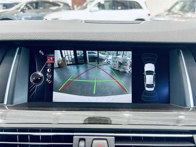 ＢＭＷ ５２３ｄ Mスポーツ 大阪府 2016(平28)年 3.1万km アルピンホワイトⅢ パワーシート/Dシートメモリ/インテリジェントセーフティ/純正ナビ/TV/バックカメラ/ACC/クリアランスソナー/純正18インチAW/HIDヘッドライト/ETC/パドルシフト
