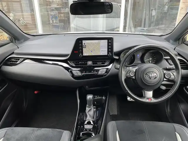トヨタ Ｃ－ＨＲ S GRスポーツ 福島県 2020(令2)年 5.7万km ホワイトパールクリスタルシャイン ブラックハーフレザーシート/純正ディスプレイオーディオ/ナビ/Bluetooth/バックカメラ/ドライブレコーダー/トヨタセーフティセンス/レーダークルーズコントロール/フロアマット