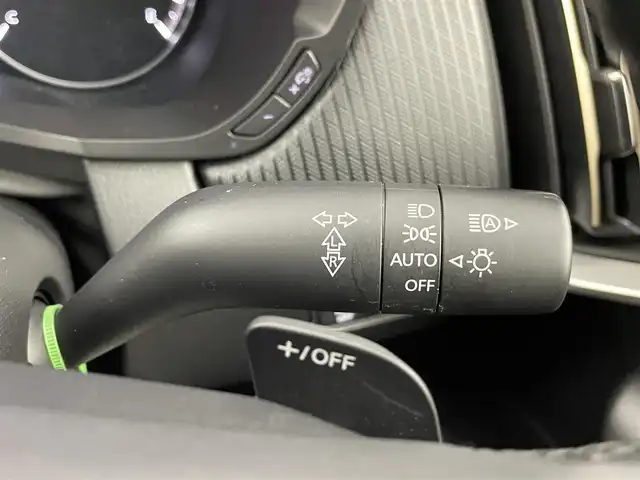 マツダ ＣＸ－６０ XD Sパッケージ 大分県 2024(令6)年 2.2万km ジェットブラックマイカ 純正10.25インチセンターディスプレイ/（AM/FM/Bluetooth/フルセグ/スマホ連携）/360°ビューモニター/ワイヤレス充電/ビルトインETC/アダプティブLEDヘッドライト/レーンキープアシストシステム/緊急時車線維持支援/ブラインドスポットモニタリング/スマートブレーキサポート/（前方・後進時検知機能/後進時左右接近物検知機能）/全車速追従機能付マツダレーダークルーズコントロール/前側方接近車両検知/交通標識認知システム/本革巻きステアリング/ステアリングリモコン/ステアリングヒーター/運転席パワーシート/運転席シートメモリ/前席シートヒーター/純正LEDヘッドライト/オートライト/オールオートウィンドウ/パワーバックドア/電動パーキングブレーキ/オートブレーキホールド/HDMI入力端子/トノカバー/アイドリングストップ