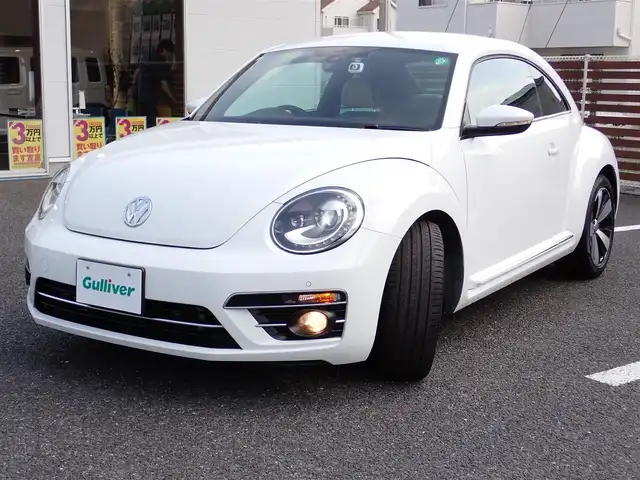 フォルクスワーゲン ザ・ビートル エクスクルーシブ 千葉県 2018(平30)年 5.6万km 白 500台限定車/ダイヤモンドステッチレザーシート/純正18インチアルミホイール/2ゾーンフルオートエアコン/Fシートヒーター/F、Rコーナーセンサー/純正7インチナビゲーシュン/・バックカメラー/・Bluetooth接続/・地上波フルセグTV/ビルトインETC/パドルシフト/オートライト/クルーズコントロール/スマートキー2個/プッシュスタート/取扱い説明書